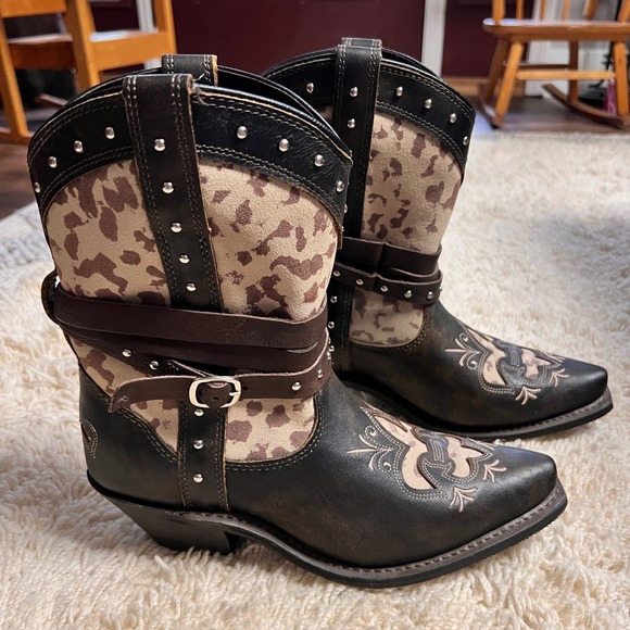 Rockin Country Shoes - Rockin Country Womens Brown Leather Leopard Print Studded Western Boots  8M